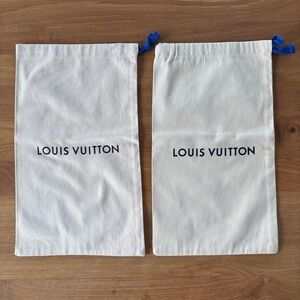 Louis Vuitton Cream Dust Bags with Blue Accents